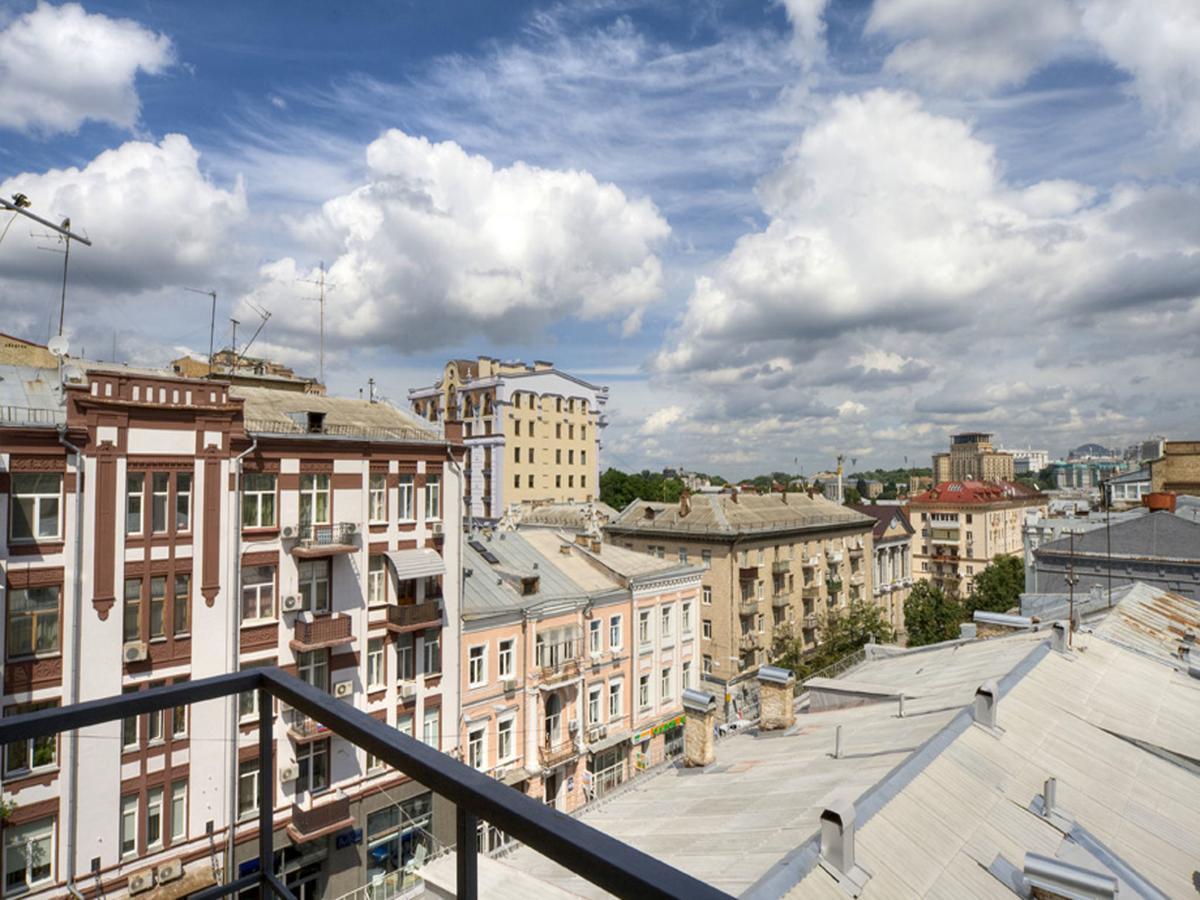 Best Season Apart Hotel Kyiv Exterior foto